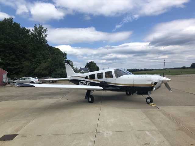 Piper Saratoga (N979AF)