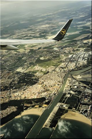 BOEING 757-300 — - Last view to El Puerto de Santa Maria