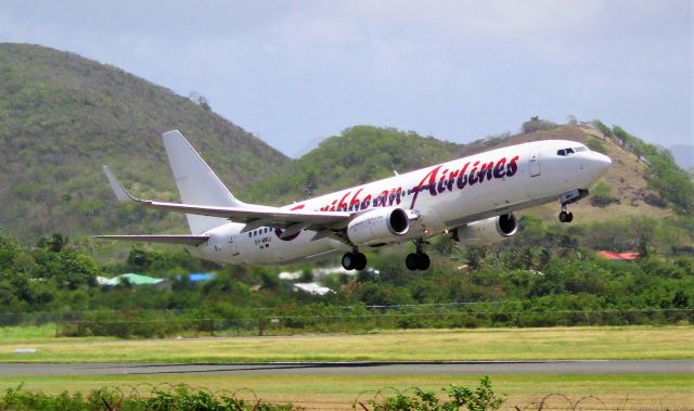 Boeing 737-800 (9Y-MBJ)