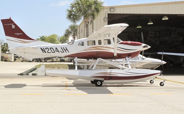 Cessna 206 Stationair (N204JH)