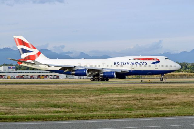 Boeing 747-400 (G-BNLW)