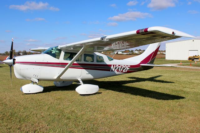 Cessna 206 Stationair (N2172F)