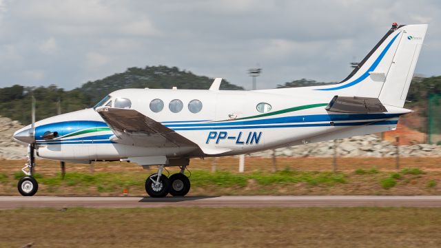 Beechcraft King Air 90 (PP-LIN)