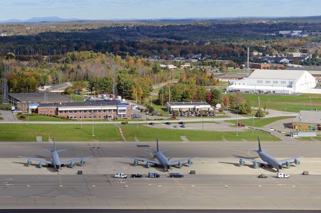 — — - KC135s on the line at Bangor