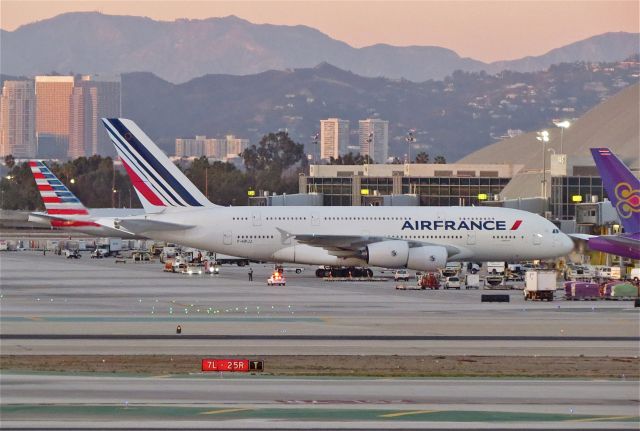 Airbus A380-800 (F-HPJJ) - a rel=nofollow href=http://flightaware.com/live/flight/FHPJJ/history/20141124/0045Z/KLAX/LFPGhttp://flightaware.com/live/flight/FHPJJ/history/20141124/0045Z/KLAX/LFPG/a
