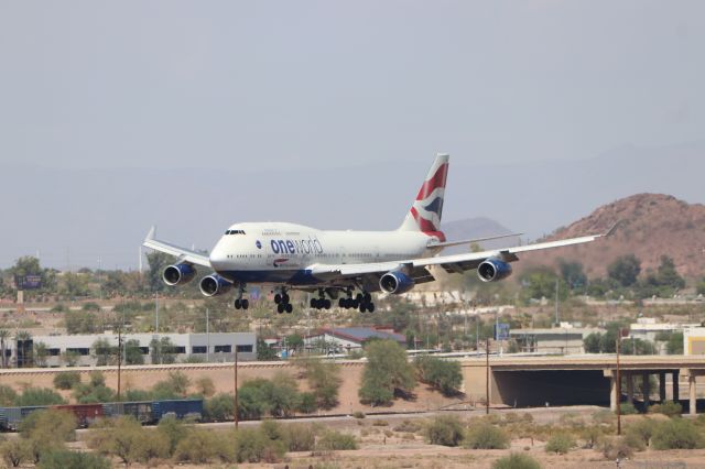 Boeing 747-400 (G-CIVL)