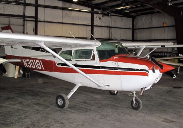 Cessna Skyhawk (N30181)