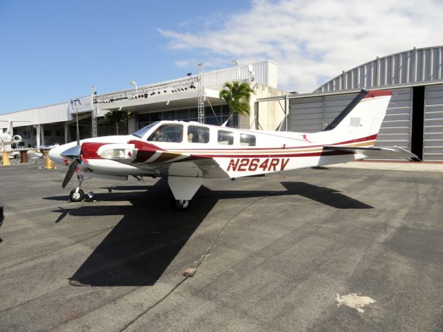 Beechcraft 55 Baron (N264RV)