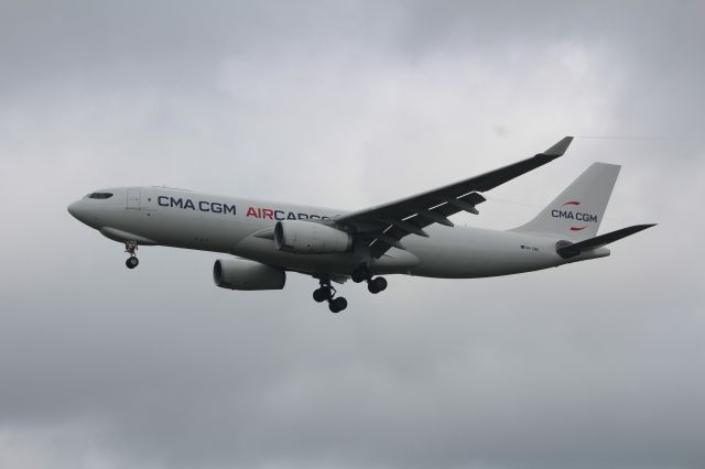 Airbus A330-200 (OO-CMA)