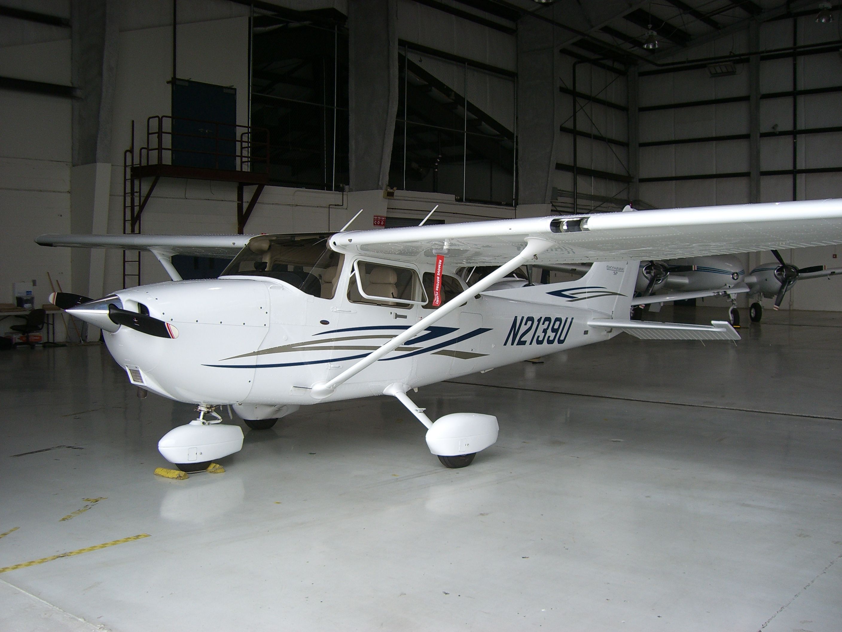 Cessna Skyhawk (N2139U) - Huntsville Flight Center