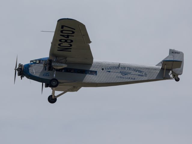 Experimental 100kts-200kts (N8407) - OSH18. 25 JUL 2018.