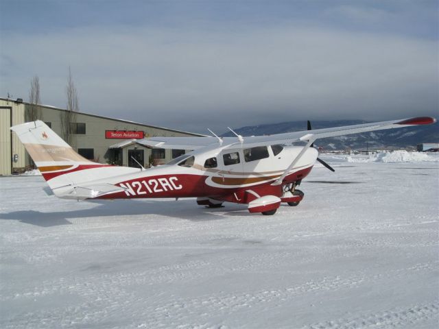 Cessna 206 Stationair (N212RC) - New Flight Charters Cessna T206H Turbo Stationair at Driggs, ID