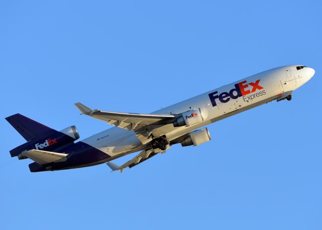 Boeing MD-11 (N643FE)