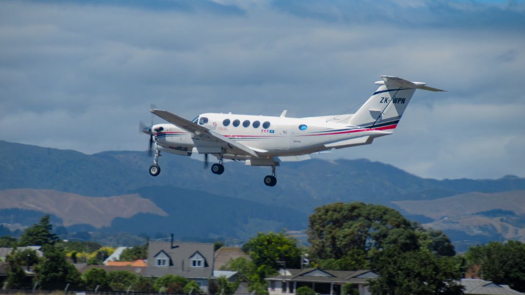 Beechcraft Super King Air 200 (ZK-WPN) - SKL4 coming into land on RWY25 at PMR!