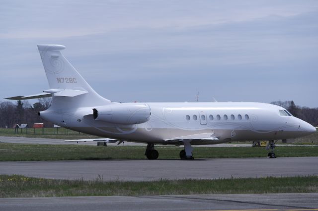 Dassault Falcon 2000 (N72BC)