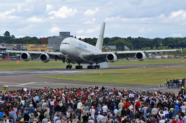 Airbus A380-800 (F-WWDD)