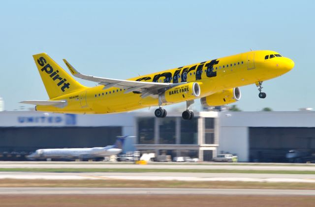 Airbus A320 (N642NK)