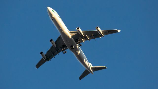 Airbus A340-300 (9H-BIG) - Air X Charter A340-300 going around after approaching KSJC too high. It eventually landed to pick up the San Jose Sharks and fly them to Berlin for their upcoming game.