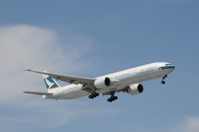 Boeing 777-200 (B-KPI)