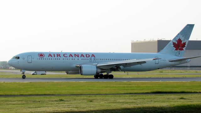 BOEING 767-300 (C-FOCA)