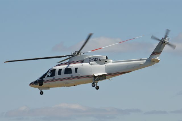 Sikorsky S-76 (C-GCHJ)