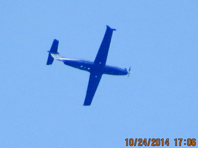 Pilatus PC-12 (N811LM)