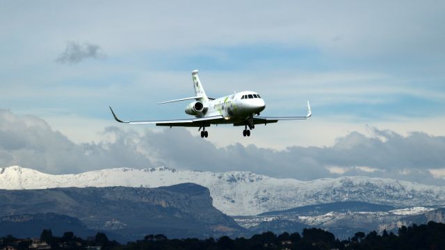 Dassault Falcon 2000 (PH-PKF)