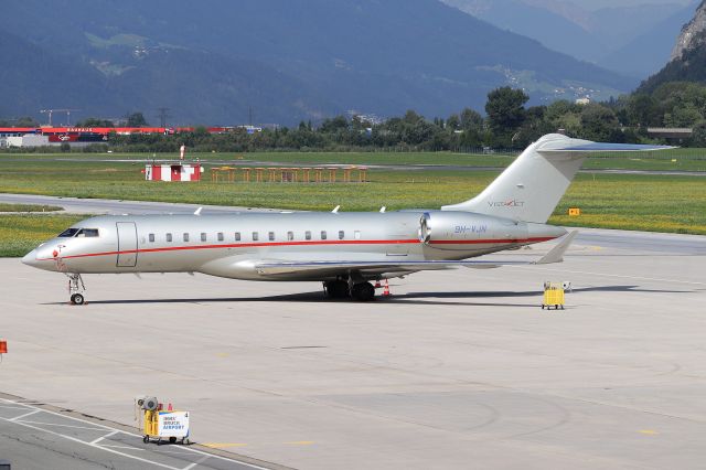 Bombardier Global Express (9H-VJN)