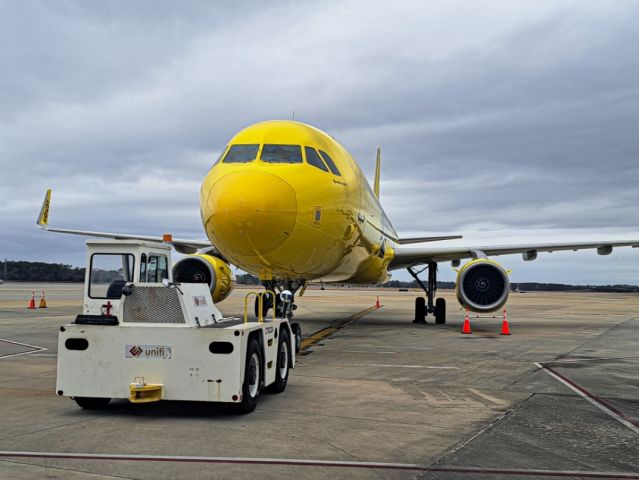 Airbus A321 (N680NK)