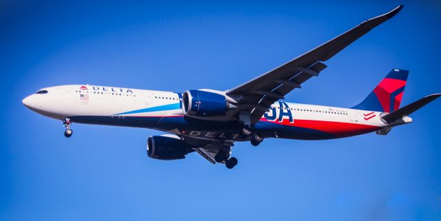 Airbus A330-900 (N411DX) - LHR  7-4-2024