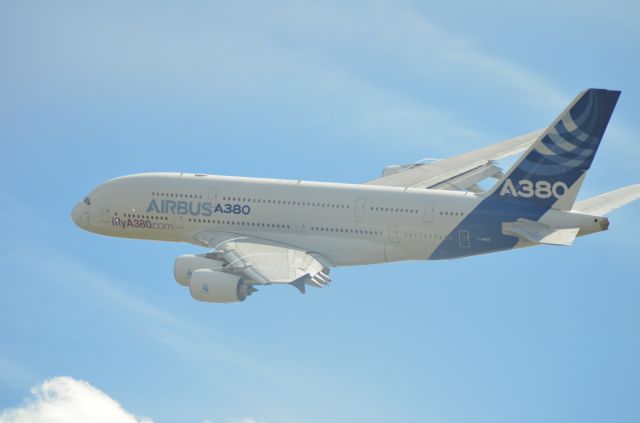 Airbus A380-800 (F-WWDD) - Flyby during its validation flight at Farnborough Air Show 2016