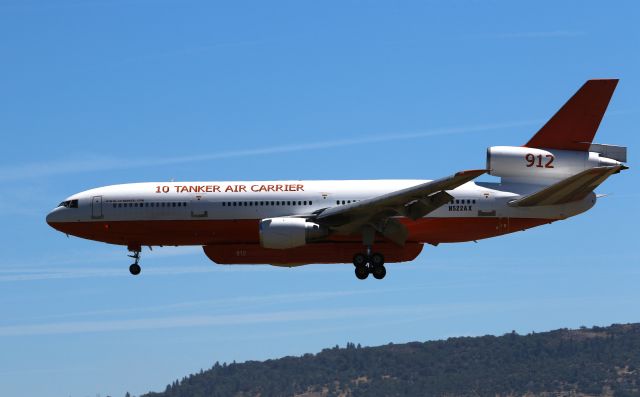 McDonnell Douglas DC-10 (N522AX)