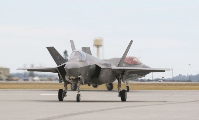 Lockheed F-35C —