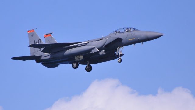 N91319 — - AF91-319 F-15E Strike Eagle