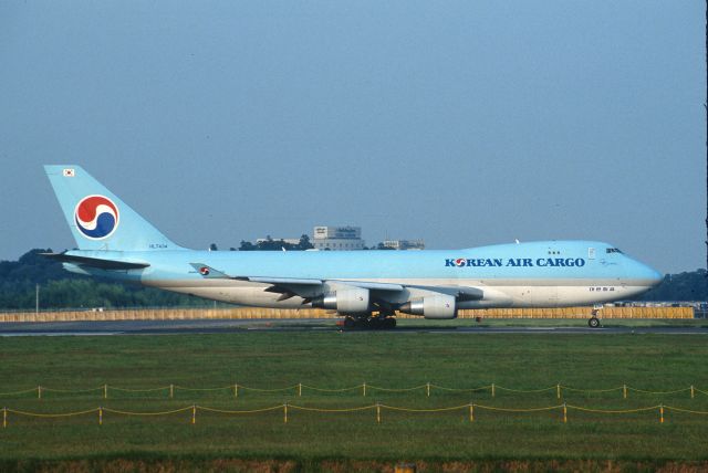 Boeing 747-400 (HL7434) - Departure at Narita Intl Airport Rwy16R on 2006/08/06