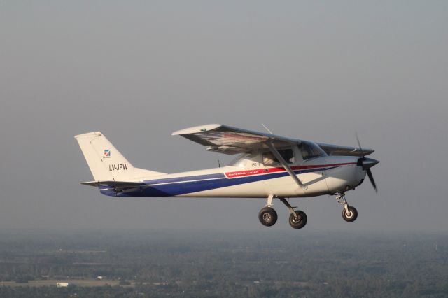 Cessna Commuter (LV-JPW) - Taken from LV-FWO