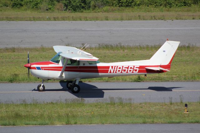 Cessna Commuter (N18565)