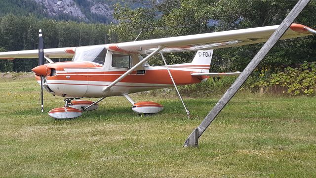 Cessna Commuter (C-FQNA)