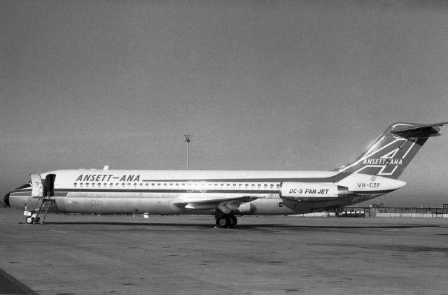 Cessna Caravan (VH-CZF) - ANSETT - ANA - MCDONNELL DOUGLAS DC-9-31 - REG VH-CZF (CN 47325/515) - ESSENDON MELBOURNE VIC. AUSTRALIA - YMEN (17/10/1971)35MM NEGATIVE SCANNED WITH A EPSON V700 SCANNER.