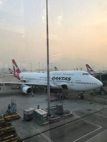 Boeing 747-400 (VH-OEG)