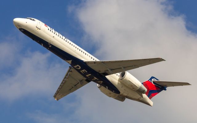 Boeing 717-200 (N953AT)