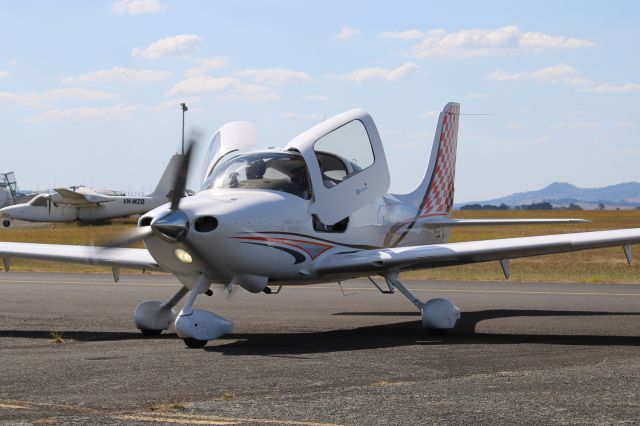 Cirrus SR-22 (VH-BVQ)