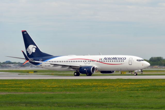 Boeing 737-700 (XA-AMN)