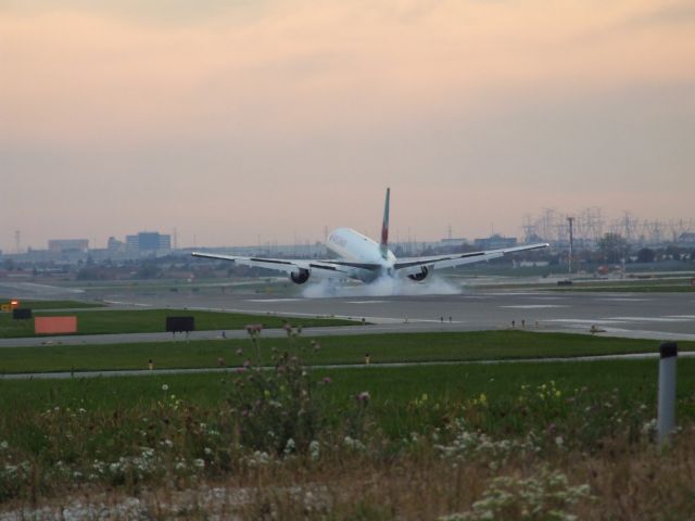 BOEING 767-300 (C-FCAG)