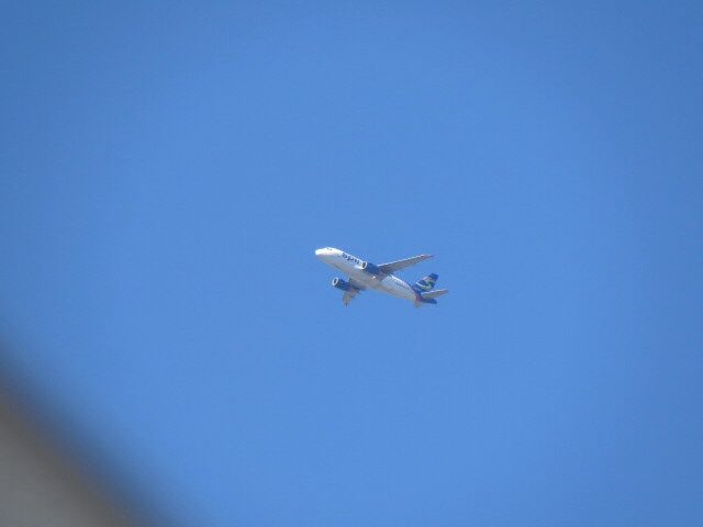 Airbus A319 (N533NK) - Spirit Airlines A319 approaching San Diego International Airport