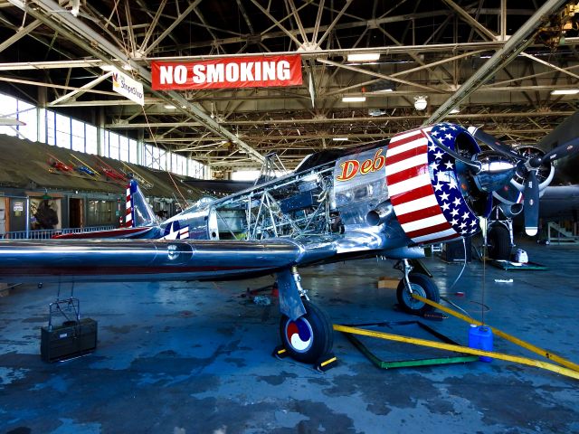 North American T-6 Texan (N9523C)