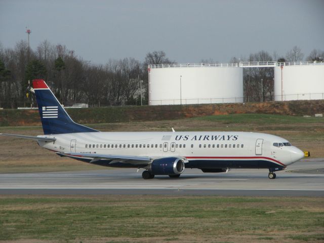 Boeing 737-700 (N444US)