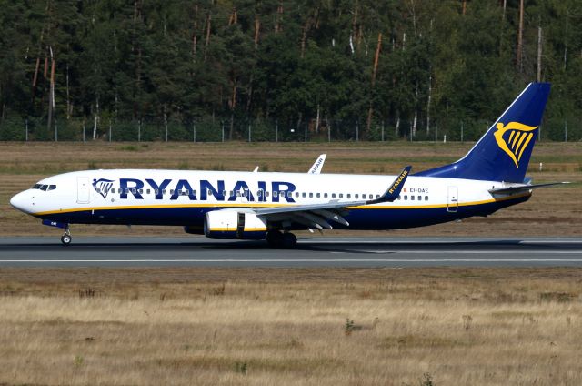 Boeing 737-800 (EI-DAE)