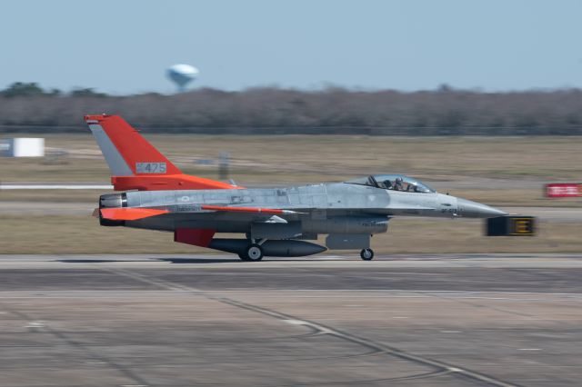 85-1475 — - A QF-16C, callsign ZOMBE62, taxis to RWY35L at Ellington Field on 28 February 2022.  Taken from the NASA Air Operations ramp.