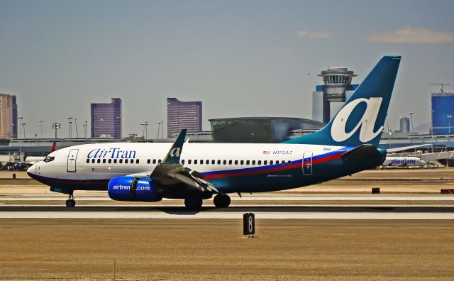Boeing 737-700 (N173AT) - AirTran Boeing 737-76N N173AT / 306 (cn 32661/1593)  Las Vegas - McCarran International (LAS / KLAS) USA - Nevada, May 24, 2011 Photo: Tomás Del Coro